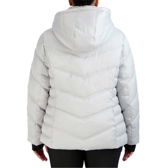 Nautica | Women’s Puffer Jacket - Picture 3 of 8